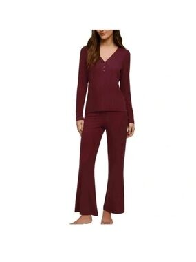 NWT Banana Republic Women's Long Sleeve Henley Pajama Set - Burgundy